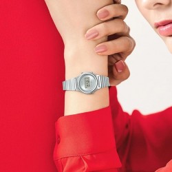 Casio Vintage LA700WE-7AEF damski zegarek na nadgarstku