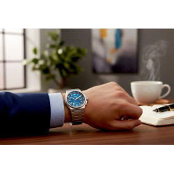 Epos Sport Automatic 41 mm – zdjęcie lifestyle na nadgarstku