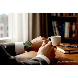 Zegarek Orient Bambino V4 prezentacja na nadgarstku