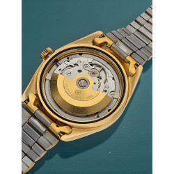 Mechanizm ETA 2834-2 w zegarku DOXA – widok werku automat.