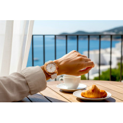 Victorinox I.N.O.X. 241954 na nadgarstku kobiety