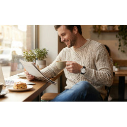 Epos Passion Automatic 3501.132.20.18.25 na nadgarstku w casualowej stylizacji