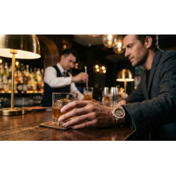 Epos Sport Skeleton Automatic 3506.139.34.15.30 na nadgarstku w eleganckiej stylizacji