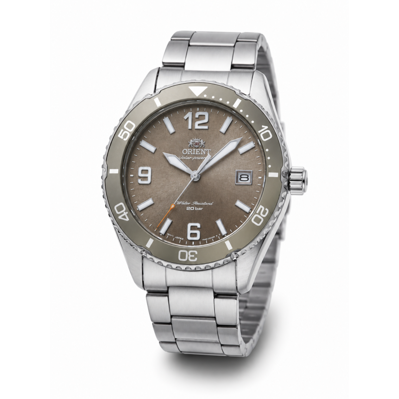 Zegarek męski Orient Sports Mako Diver Solar RA-WJ0004Y10B - widok z przodu