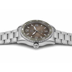 Zakręcana koronka zegarka Orient Sports Mako Diver Solar RA-WJ0004Y10B