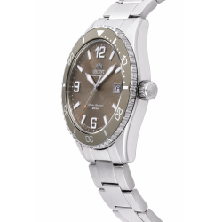 Orient RA-WJ0004Y10B – detale tarczy, indeksy i wskazówki
