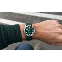 Orient Sports Mako Diver Automatic RA-AC0Q11E30B na nadgarstku
