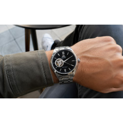 Orient Contemporary Automatic TAG03001B0 na nadgarstku w stylizacji casualowej