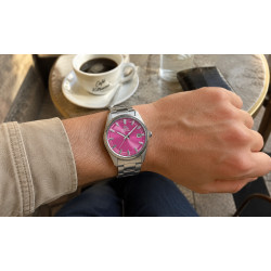 Orient Contemporary Automatic RA-AC0R07P30B na nadgarstku