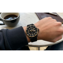 Orient Kamasu Diver Automatic RA-AA0005B39B na nadgarstku