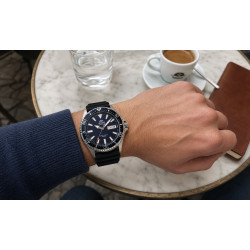 Orient Kamasu Diver Automatic RA-AA0006L19B na nadgarstku