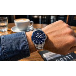 Orient Kano Diver Automatic RA-AA0009L19B na nadgarstku