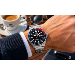 Orient Kano Diver Automatic RA-AA0912B19B na nadgarstku