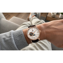 Orient Sun&Moon Open Heart Automatic RA-AS0009S10B na nadgarstku