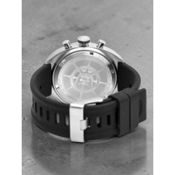 Szczotkowana stalowa koperta 43mm i koronka z logo w zegarku żeglarskim G.Gerlach Poseidon