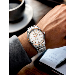 Luksusowy męski zegarek automatyczny Roamer Searock 210633 49 25 20 na nadgarstku w casual style