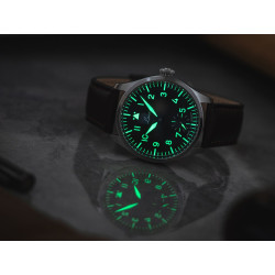 Masa Superluminova C3 świecąca w ciemności na tarczy zegarka Laco Ulm 862172