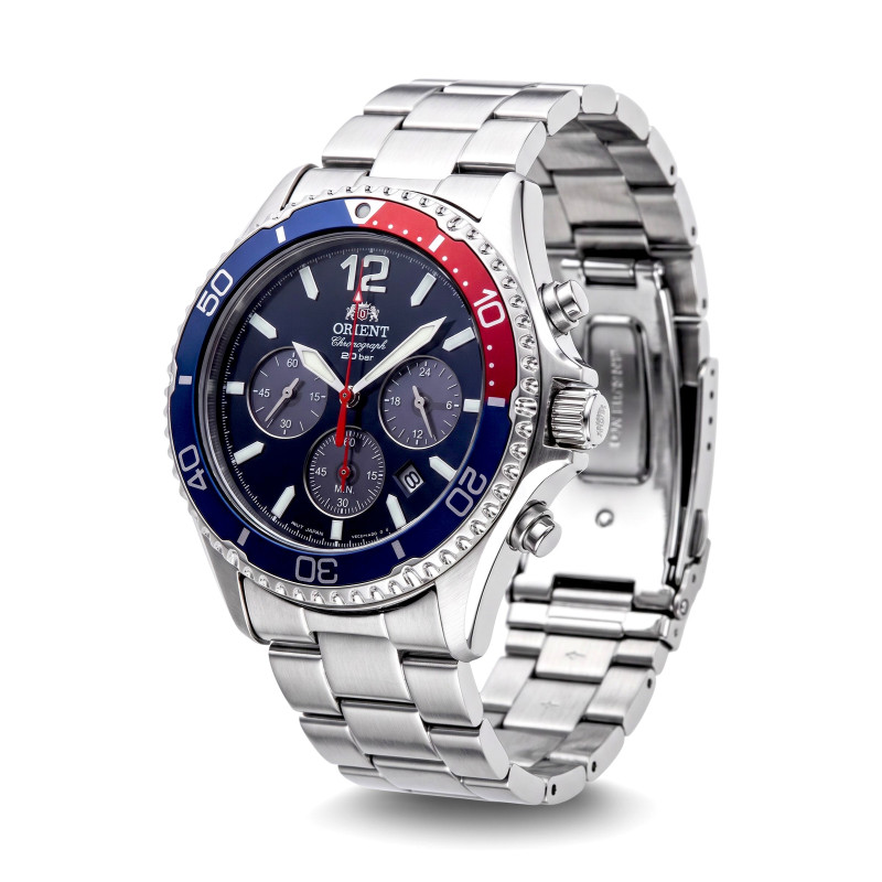 Orient Sports Diver Solar Chronograph RA-TX0201L10B – niebieska tarcza i masywna koperta 43mm