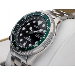 CITIZEN DIVER NY0084-89EE